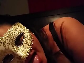 Robbysworld POV-speltid med maskerad BBW Latina