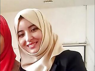 Tyrkisk-Arabisk-Asiatisk Hijapp Mix Photo 24